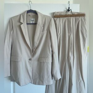 Abercrombie & Fitch Light Tan Blazer and Pants